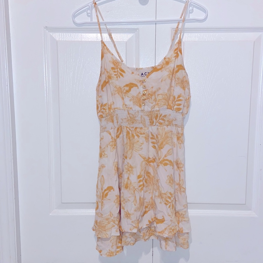SUPER ADORABLE Yellow and White Flower Summer Dress